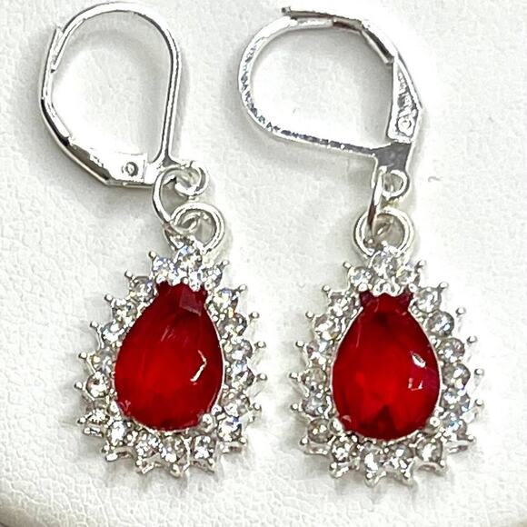 Red Necklace Earrings Set Rhinestone Brand New Jewelry AU22 - Picture 3 of 5